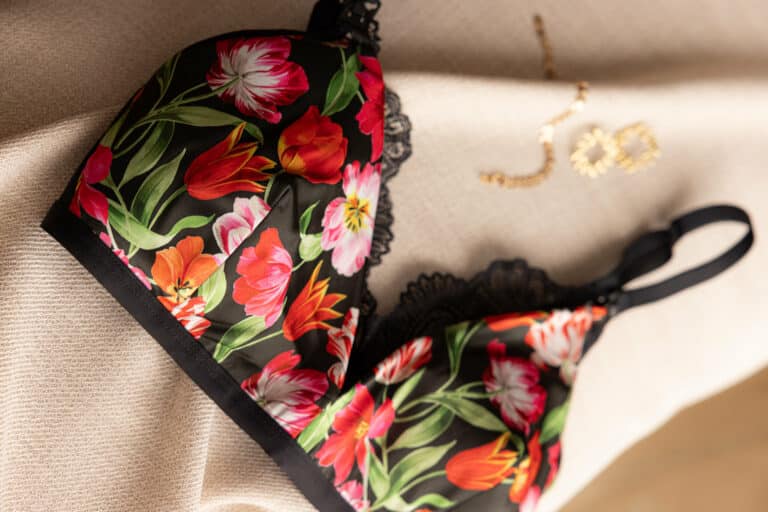 F’Latté : Soutien-gorge de grossesse et d’allaitement : quelles différences ?